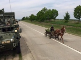 Фотография с прибытием военной техники США в Молдову покорила Интернет