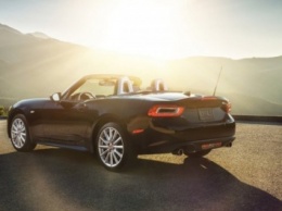 Стали известны цены на родстер Fiat 124 Spider