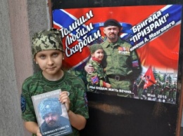 Боевики "ЛНР" - Плотницкому: "Прекрати травлю Богданы Нещерет, пока скандал не превратился в твои похороны!"