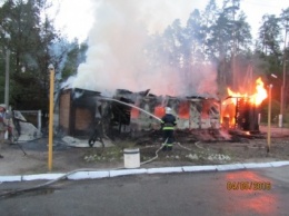 В Киевской области дотла сгорело кафе (фото)