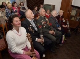 В Ялте прошло мероприятие «Вьется в тесной печурке огонь», посвященное 71-й годовщине Победы