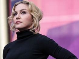 Мадонна оголила грудь и ягодицы в знак протеста (ФОТО)