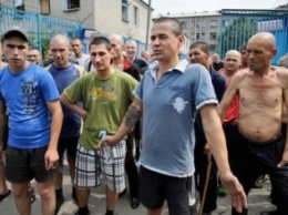 В «ДНР» ко Дню Победы улицы городов наводнятся «зэками»
