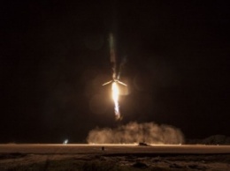 Space X второй раз успешно посадил нижнюю ступень ракеты на платформу в океане