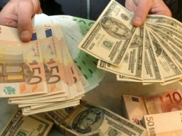 Нацбанк сократил срок заявок на покупку валюты до 3 дней