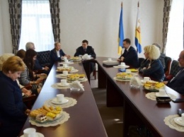 Мериков в Николаеве встретился с представителями комитета по вопросам науки и образования Верховной Рады Украины