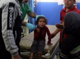 Авиаудар по лагерю беженцев на севере Сирии: погибли не менее 30 человек (фото)