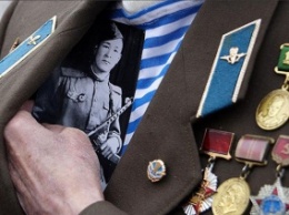 В Таджикистане ветеранам Второй мировой войны выплатят по 250 долл., в Украине - по 15 долл