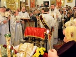 В мужском монастыре отпевали протоиерея Анатолия Стариченко, разбившегося в ДТП на Пасху (ФОТО)