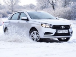 Lada Vesta стили лидером продаж на авторынке России