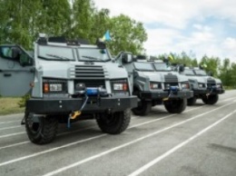 Спецназ КОРД получил новый бронеавтомобиль "Варта"