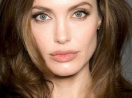 Анджелина Джоли намереваетася уйти в политику