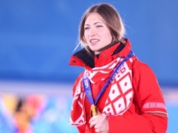 Белорусская биатлонистка Дарья Домрачева призналась в работе на КГБ, заявив, что все спортсмены сотрудничают со спецслужбами