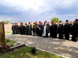 В Херсоне в День памяти и примирения молились за погибших воинов (фото)
