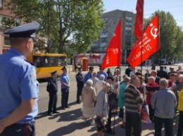 В Николаеве в результате стычки из-за Знамени победы пострадал человек