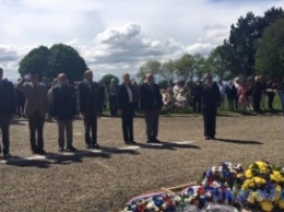 Во Франции почтили память украинцев, погибших в годы войны