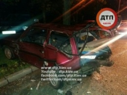 Пьяный водитель разбил 4 машины в Киеве