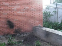На Днепропетровщине во двор частного дома бросили гранату