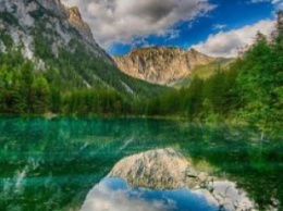 Австрия: Туристы обесцветили австрийское озеро