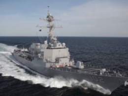 Китай поднимает истребители: корабль США вторгся в воды китайцев
