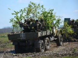 Боевики за день четыре раза нарушили режим полной тишины на Донбассе, - штаб АТО