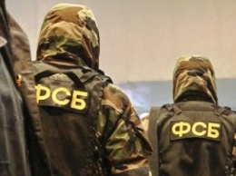 Бахчисарай заполонили вооруженные люди: арестованы четверо крымских татар