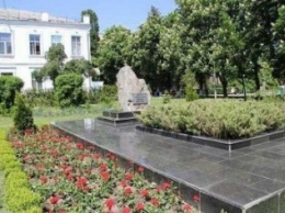 Мэрия Кременчуга приглашает горожан почтить память жертв политических репрессий