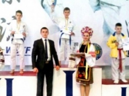 Юные спортсмены Черноморска привезли высокие награды с Кубка мира по каратэ (+фото)