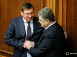 Парламент Украины разрешил Порошенко назначить соратника генпрокурором