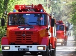 В Харькове спасатели тушили пятиэтажку