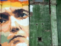 В Запорожье на стене элеватора нарисовали огромный портрет Савченко (фото)