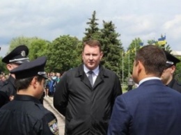 Краматорский градоначальник поздравил горожан с новой полицией