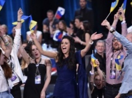 Порошенко поздравил Джамалу с победой на "Евровидении-2016": Правда победила