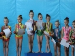 "Созвездие красоты": в Макеевке прошел турнир по художественной гимнастике