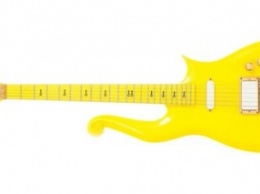 На аукционе выставили одну из известных гитар музыканта Принса