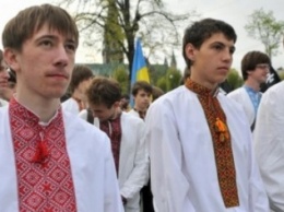 Сотрудники "Метинвеста" будут фотографироваться в вышиванках