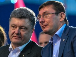 На заседании фракции БПП присутствуют Луценко и Порошенко