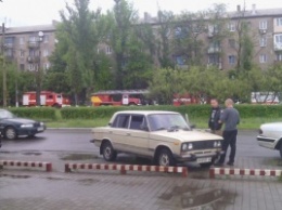Хотел "похвастать" - выдернул чеку: в Енакиево в жилой квартире взорвалась граната. Есть жертвы