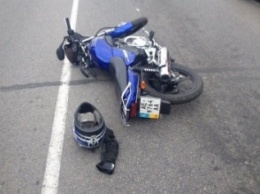ДТП на Слобожанском: мотоциклист сбил пешехода и врезался в автомобиль (ФОТО)