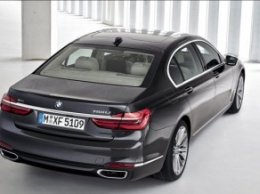 BMW рассекретил седан 750d xDrive с мощным дизельным двигателем