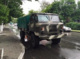 Николаевские волонтеры продолжают ремонтировать технику для защитников: очередной обновленный «ГАЗ-66» ушел в «79-ку»
