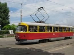 Мальчика, который в Одессе попал под трамвай, спасли от гибели высокие рельсы