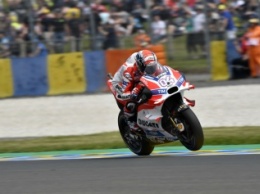 MotoGP: Довизиозо остается в Ducati