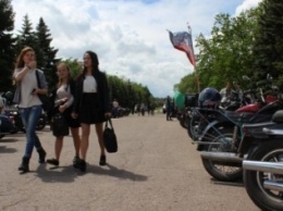 Горловка тусовочная: на слет байкеров в город съехались любители мотоциклов из Донецка и Енакиево. ФОТОРЕПОРТАЖ