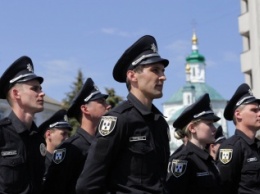 В Кривом Роге сегодня примут присягу патрульные полицейские