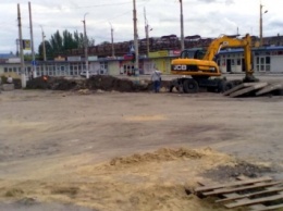 Работы на путепроводе в Луганске (ФОТО)