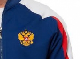 В Бердянске избили мужчину в костюме сборной России