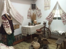 Славянский музей приглашает на выставку ко Дню вышиванки
