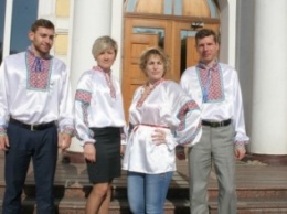 Сотрудники Одесской магистрали отметили Всемирный день вышиванки (+фото)
