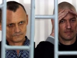 В Чечне на три месяца продлили арест Карпюку и Клыху